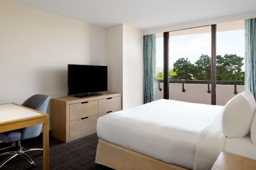 Embassy Suites By Hilton Hotel Tampa-Airport/Westshore image 18