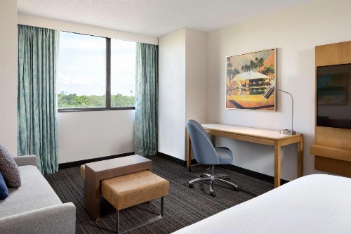 Embassy Suites By Hilton Hotel Tampa-Airport/Westshore image 20