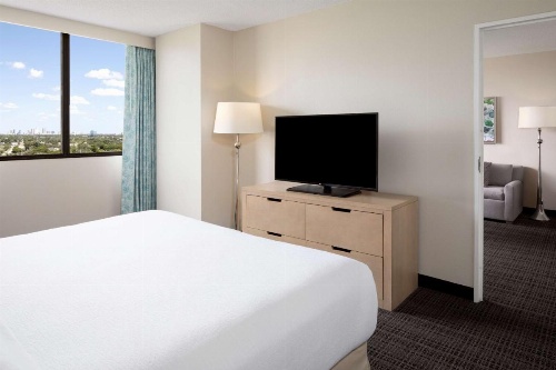 Embassy Suites By Hilton Hotel Tampa-Airport/Westshore image 22