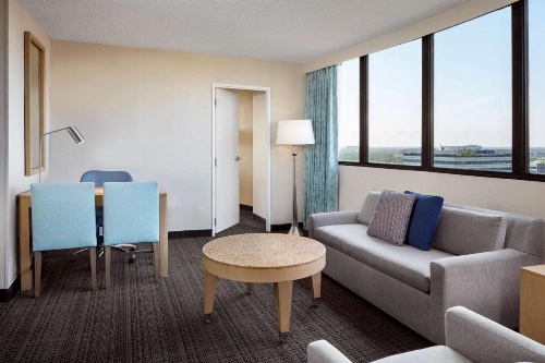 Embassy Suites By Hilton Hotel Tampa-Airport/Westshore image 31