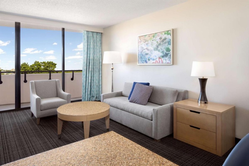 Embassy Suites By Hilton Hotel Tampa-Airport/Westshore