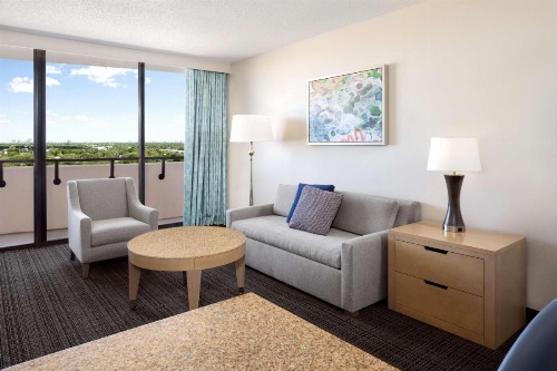 Embassy Suites By Hilton Hotel Tampa-Airport/Westshore image 8